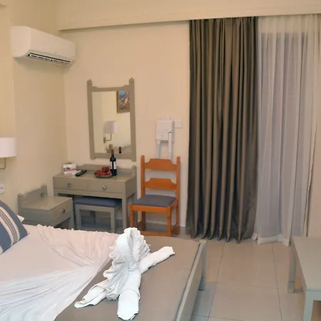 Paradise Hotel