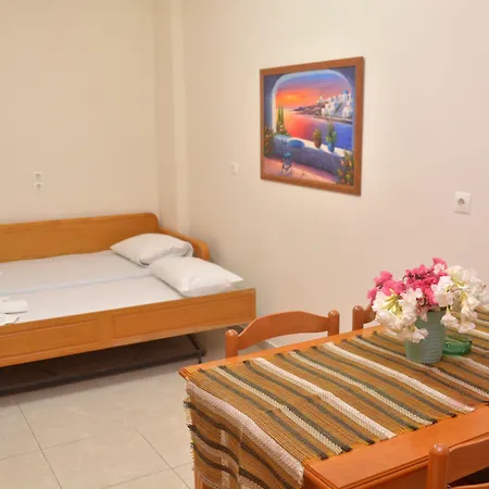 Paradise Hotel 2*