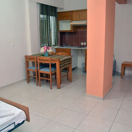 Paradise فندق بلدة كوس